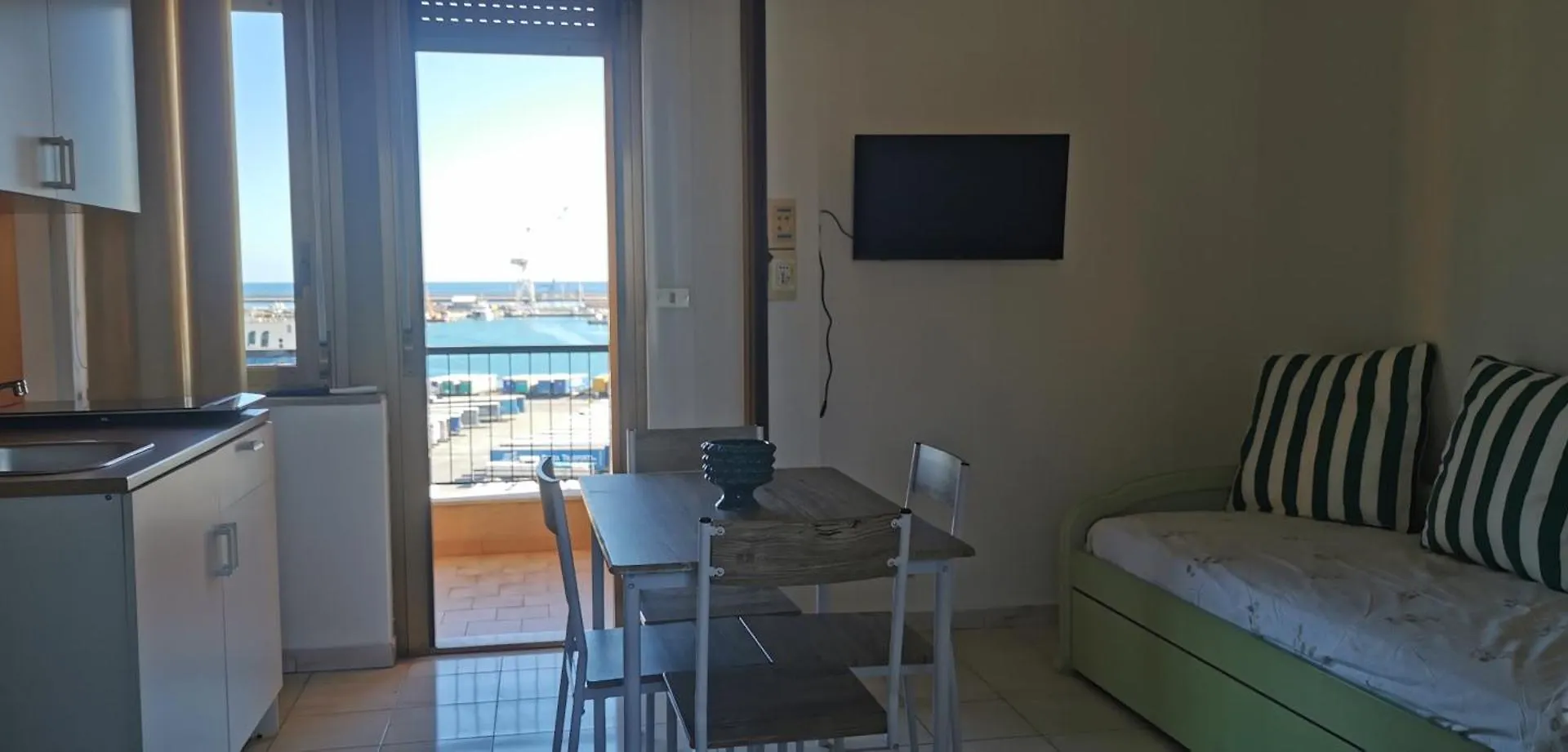 Hotel Port Side Elegance Palermo Affittacamere